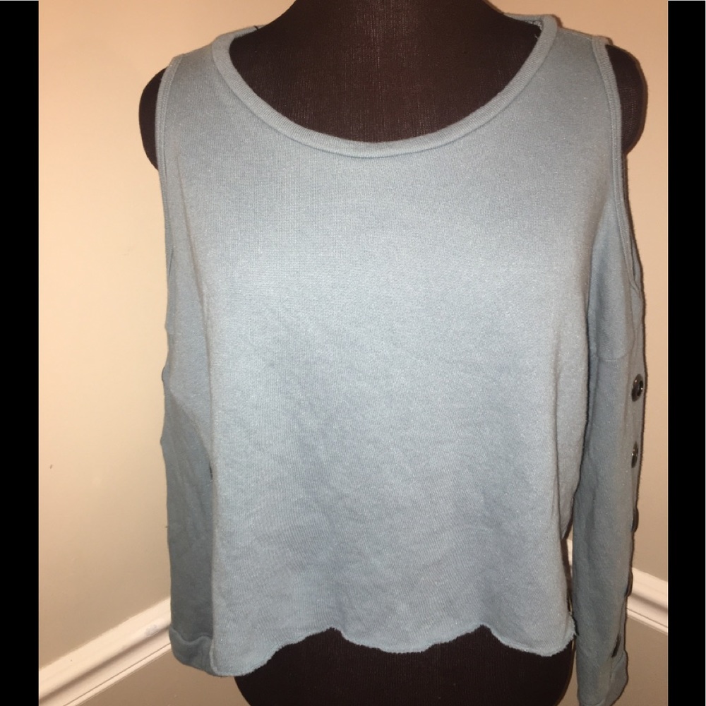 Chloe & Katie cold shoulder cropped‎ shirt sz L